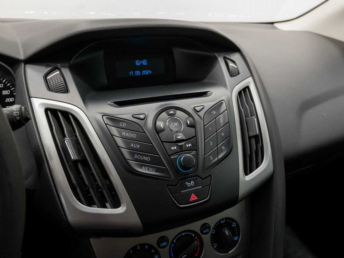 Ford Focus 2012 года с пробегом. Фото: #19