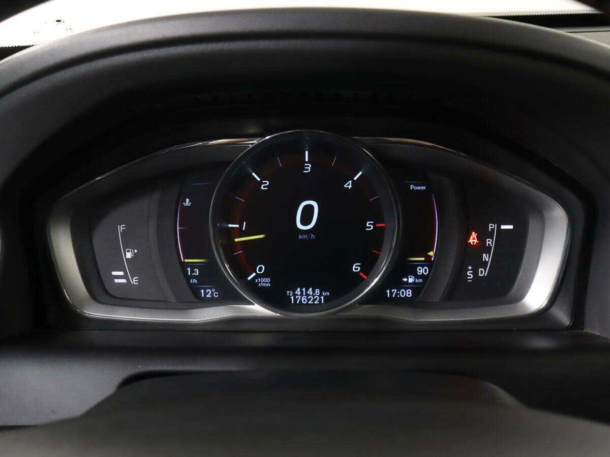 Volvo XC60 2015 года с пробегом. Фото: #9