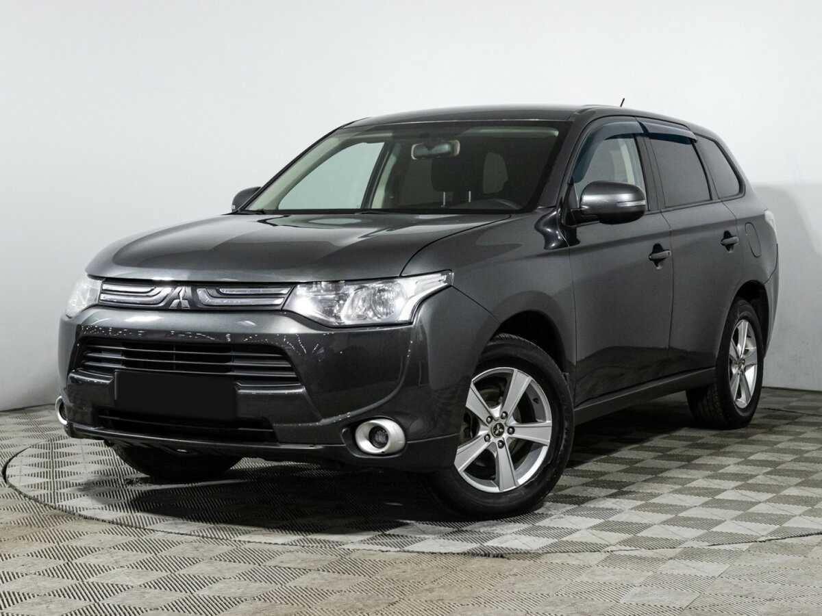 Mitsubishi Outlander 2013 года с пробегом. Фото: #0