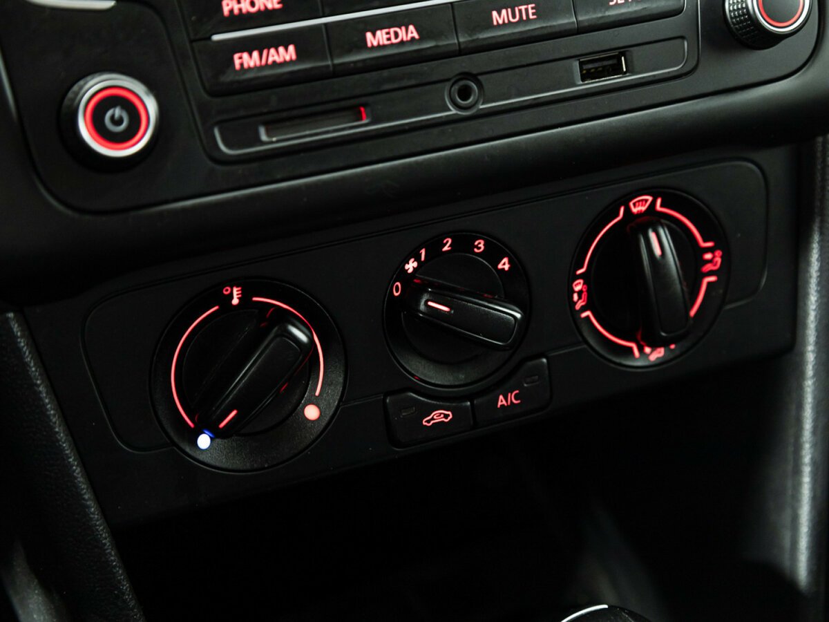 Volkswagen Polo 2019 года с пробегом. Фото: #14