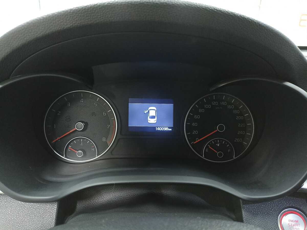 Kia K5 2019 года с пробегом. Фото: #12