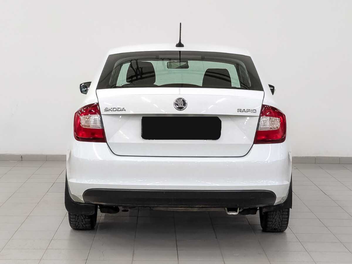 Skoda Rapid 2017 года с пробегом. Фото: #5