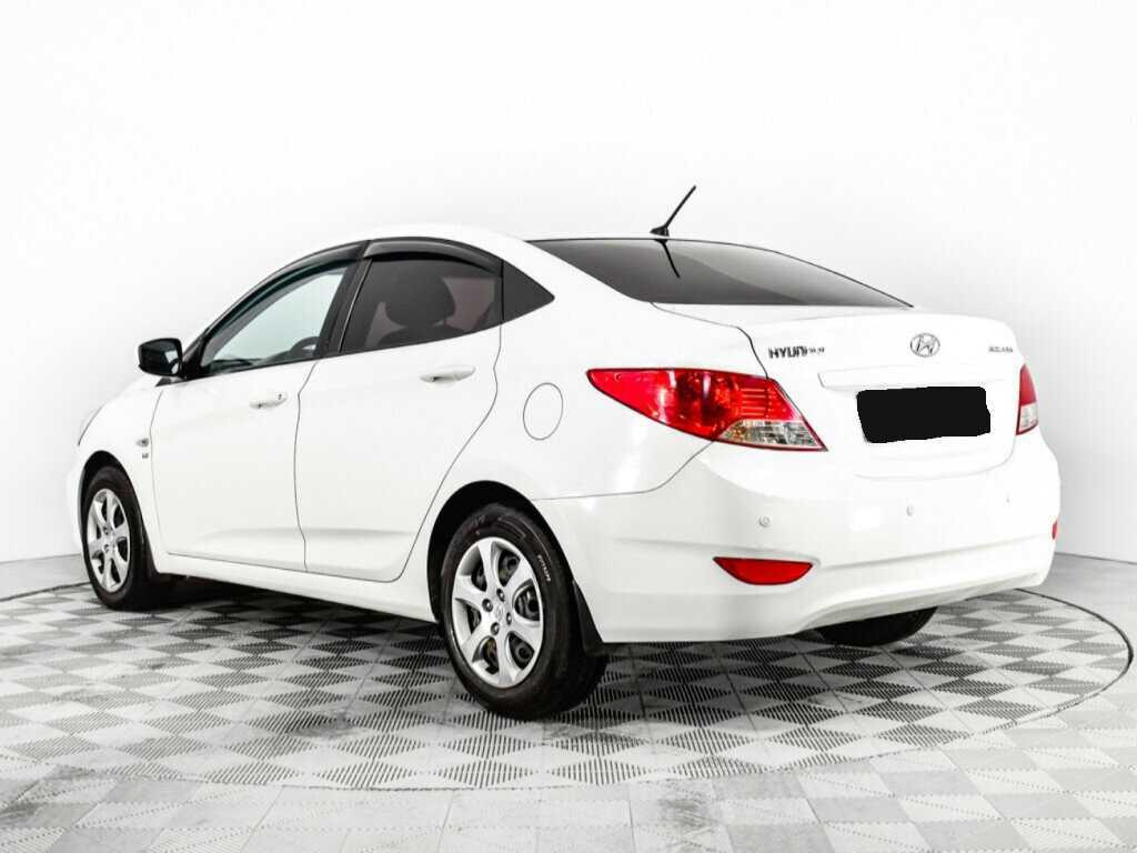 Hyundai Solaris 2013 года с пробегом. Фото: #6