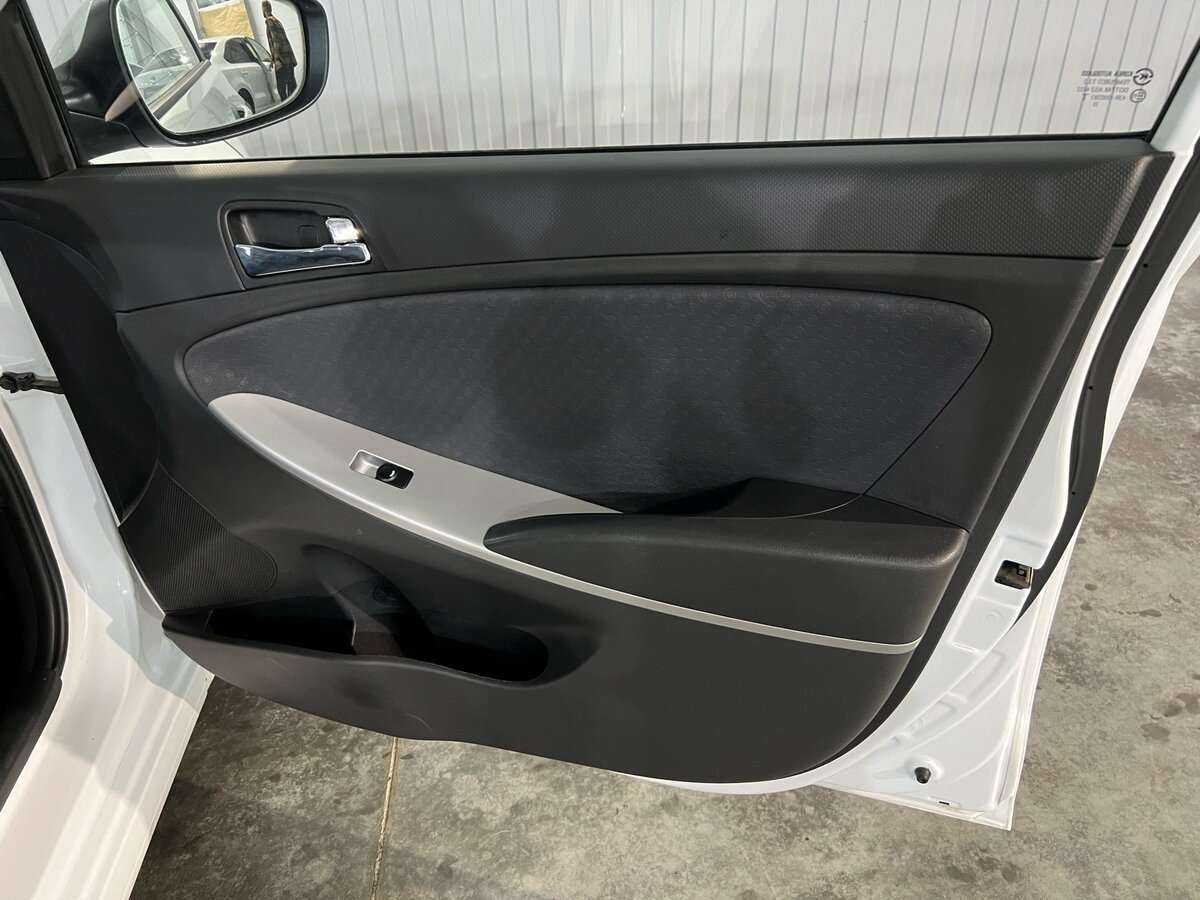 Hyundai Solaris 2014 года с пробегом. Фото: #11