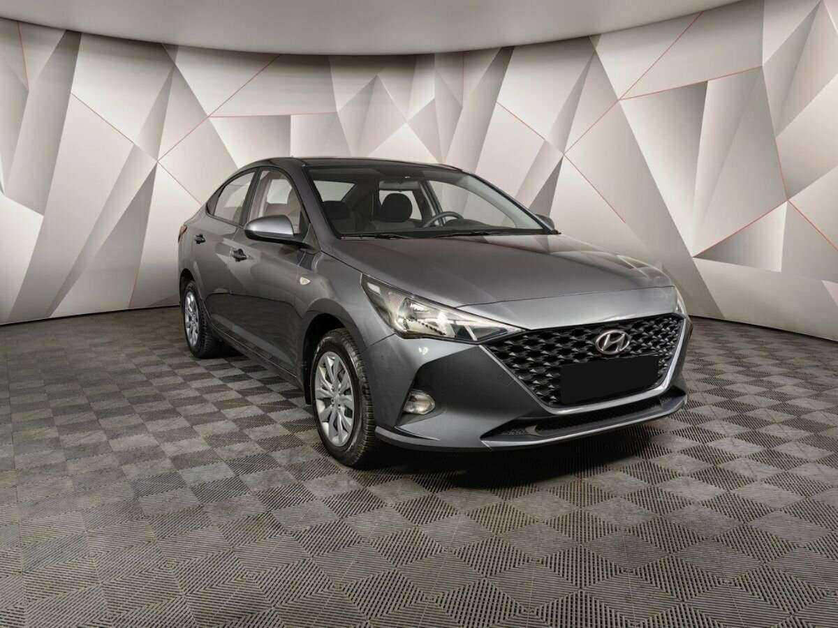 Hyundai Solaris 2022 года с пробегом. Фото: #2