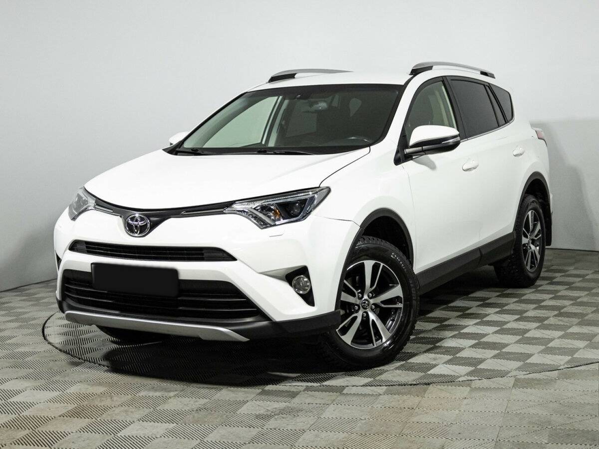 Toyota RAV4 2016 года с пробегом. Фото: #0