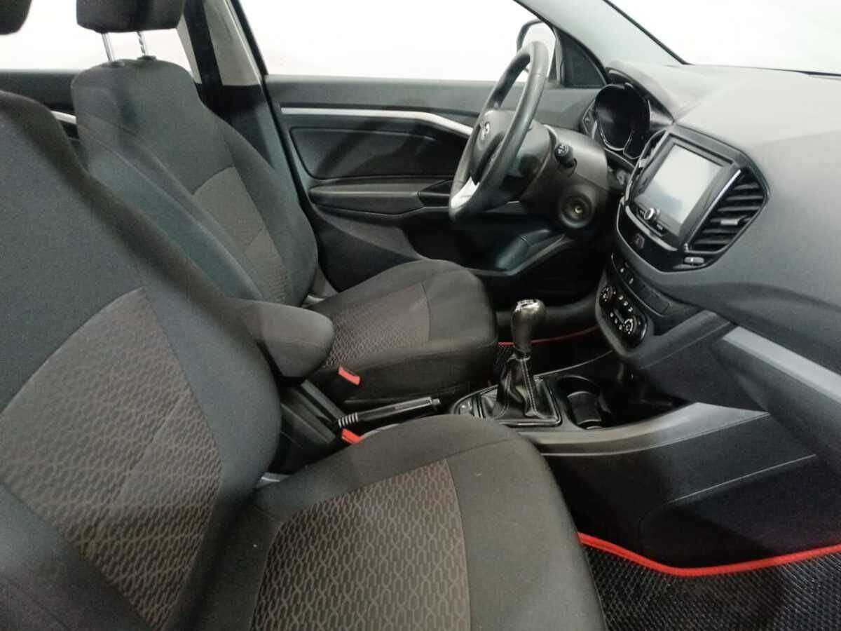 Lada (ВАЗ) Vesta 2019 года с пробегом. Фото: #9