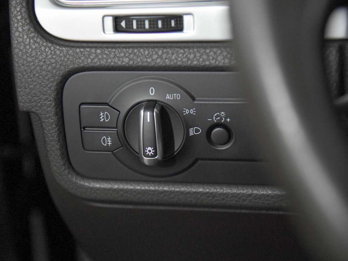 Volkswagen Touareg 2016 года с пробегом. Фото: #13