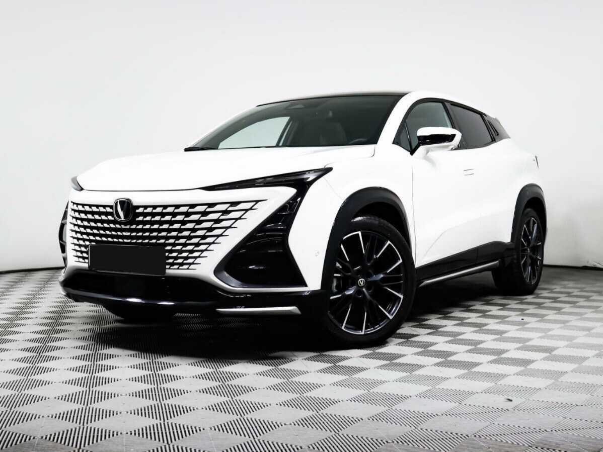 Changan UNI-T 2023 года с пробегом. Посмотреть фото