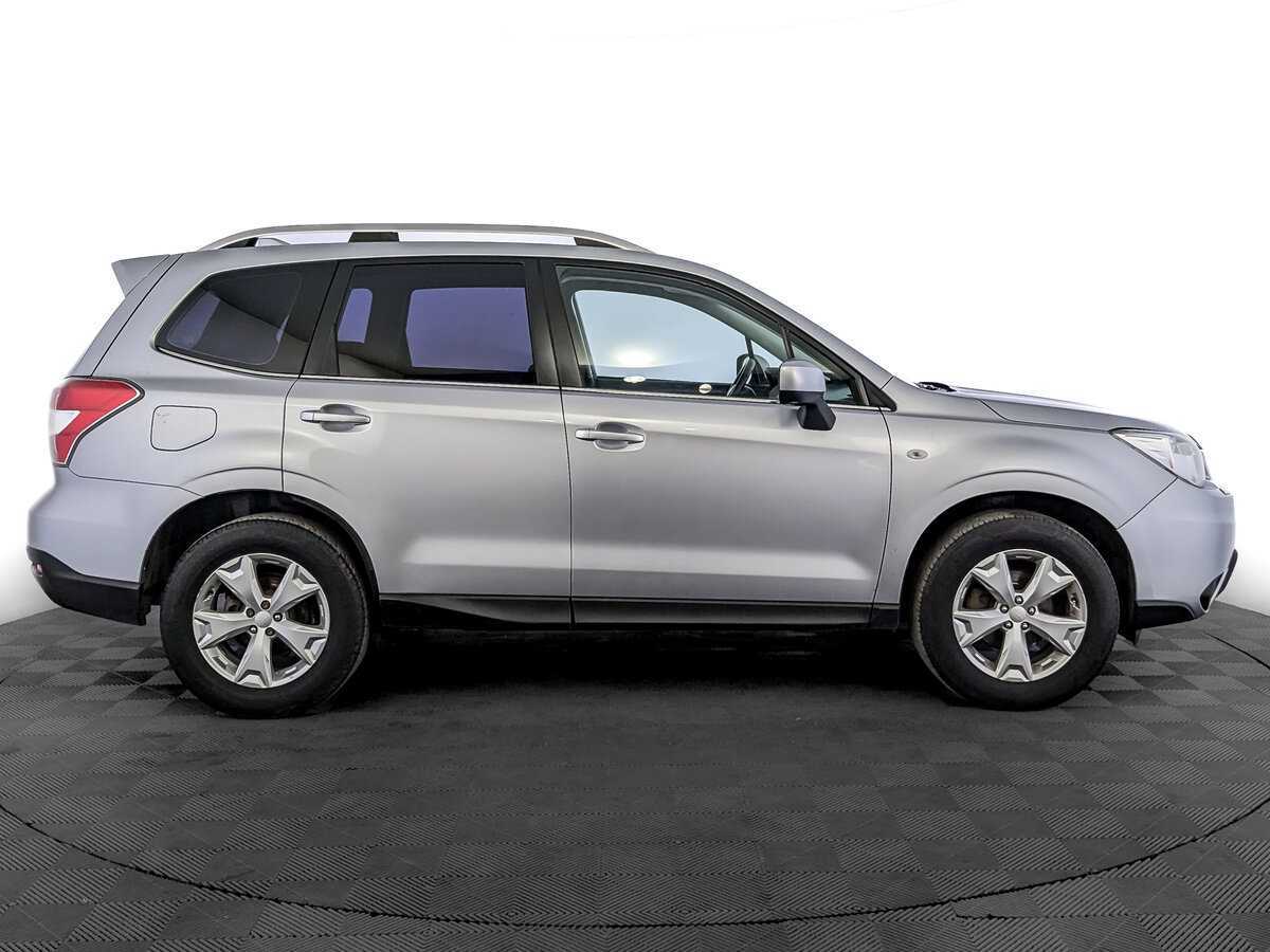 Subaru Forester 2015 года с пробегом. Фото: #3