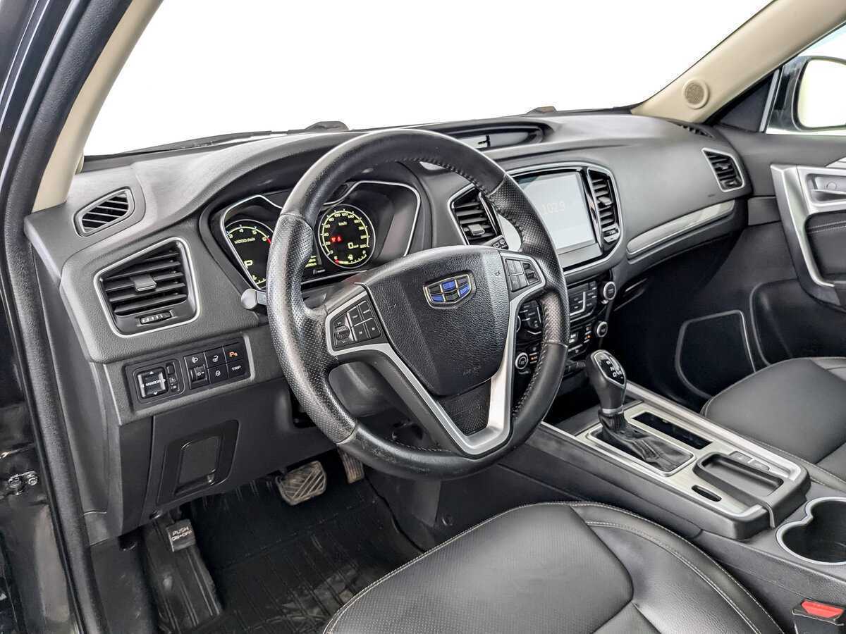 Geely Emgrand X7 2018 года с пробегом. Фото: #15