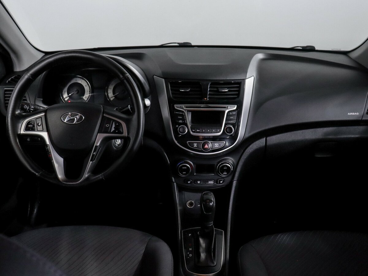 Hyundai Solaris 2015 года с пробегом. Фото: #9