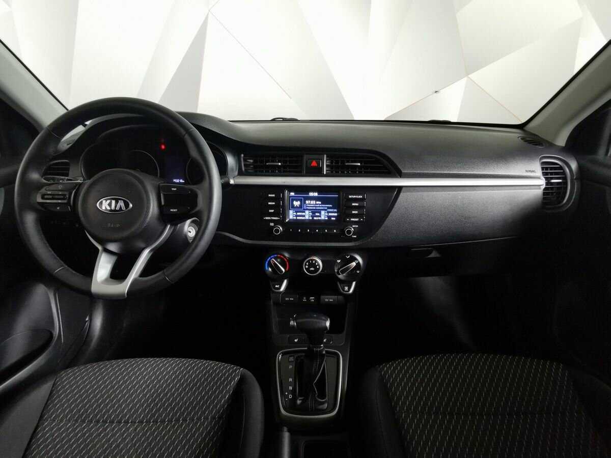 Kia Rio 2018 года с пробегом. Фото: #9