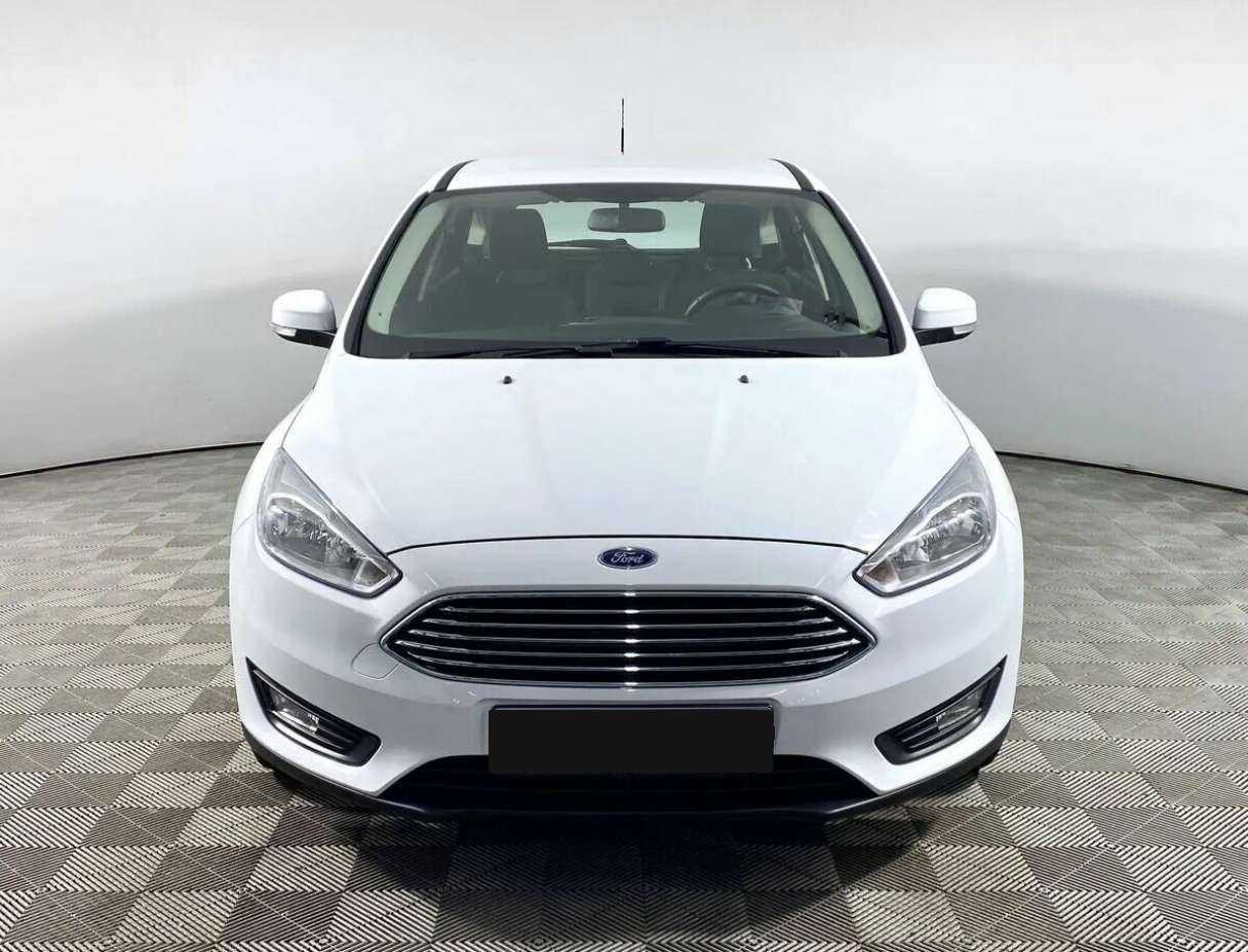 Ford Focus 2018 года с пробегом. Посмотреть фото