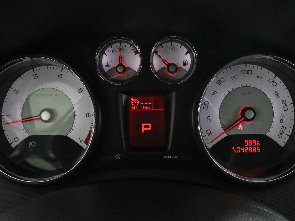 Peugeot 408 2016 года с пробегом. Фото: #10