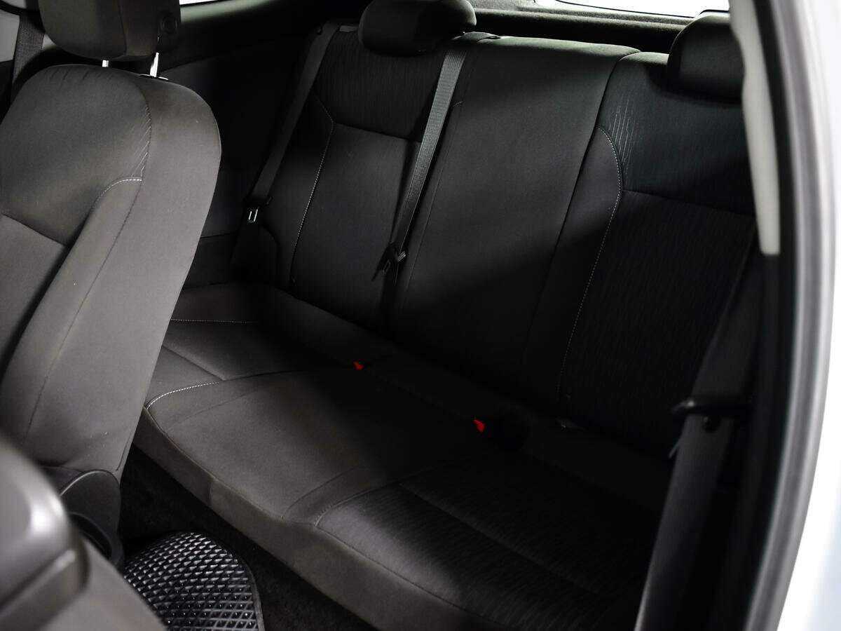 Opel Astra 2012 года с пробегом. Фото: #9