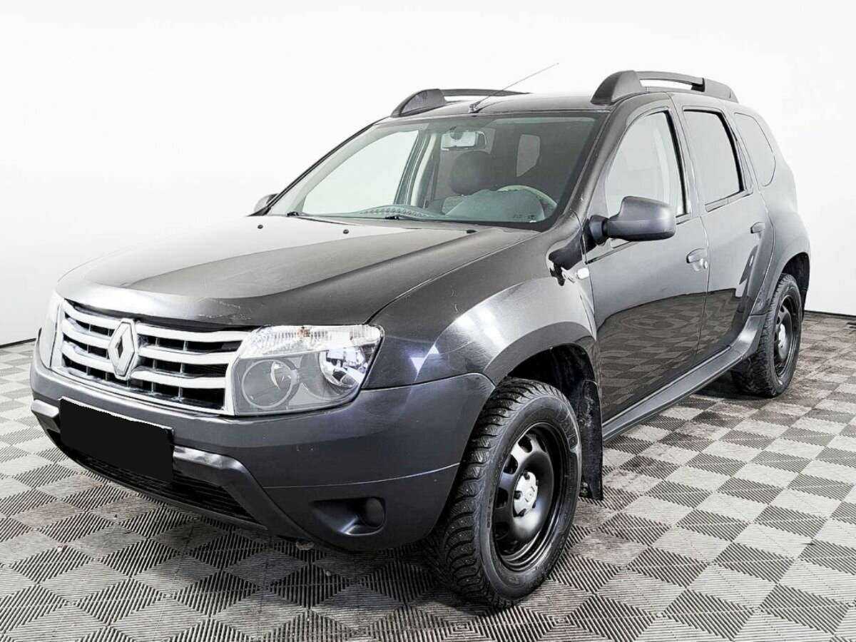 Renault Duster 2012 года с пробегом. Посмотреть фото