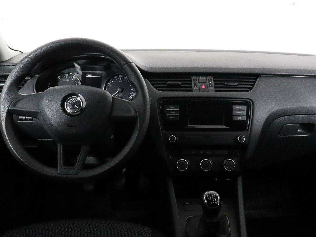 Skoda Octavia 2015 года с пробегом. Фото: #9