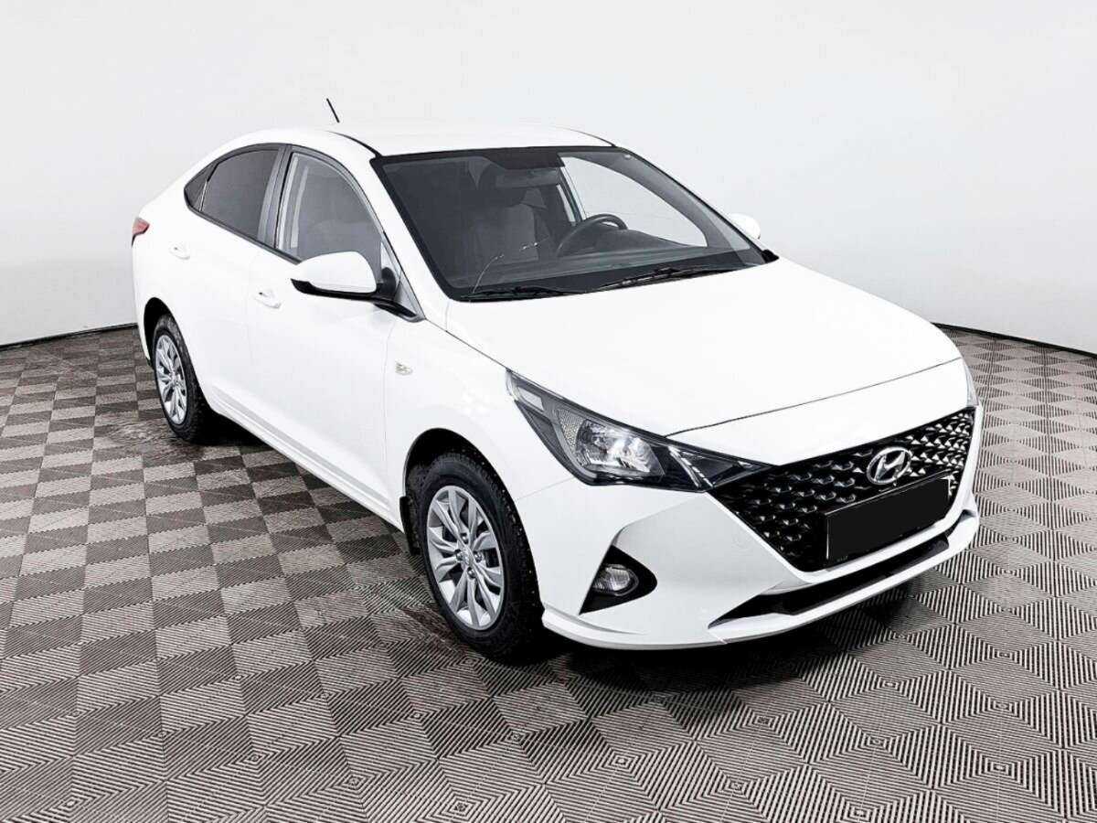 Hyundai Solaris 2021 года с пробегом. Фото: #2