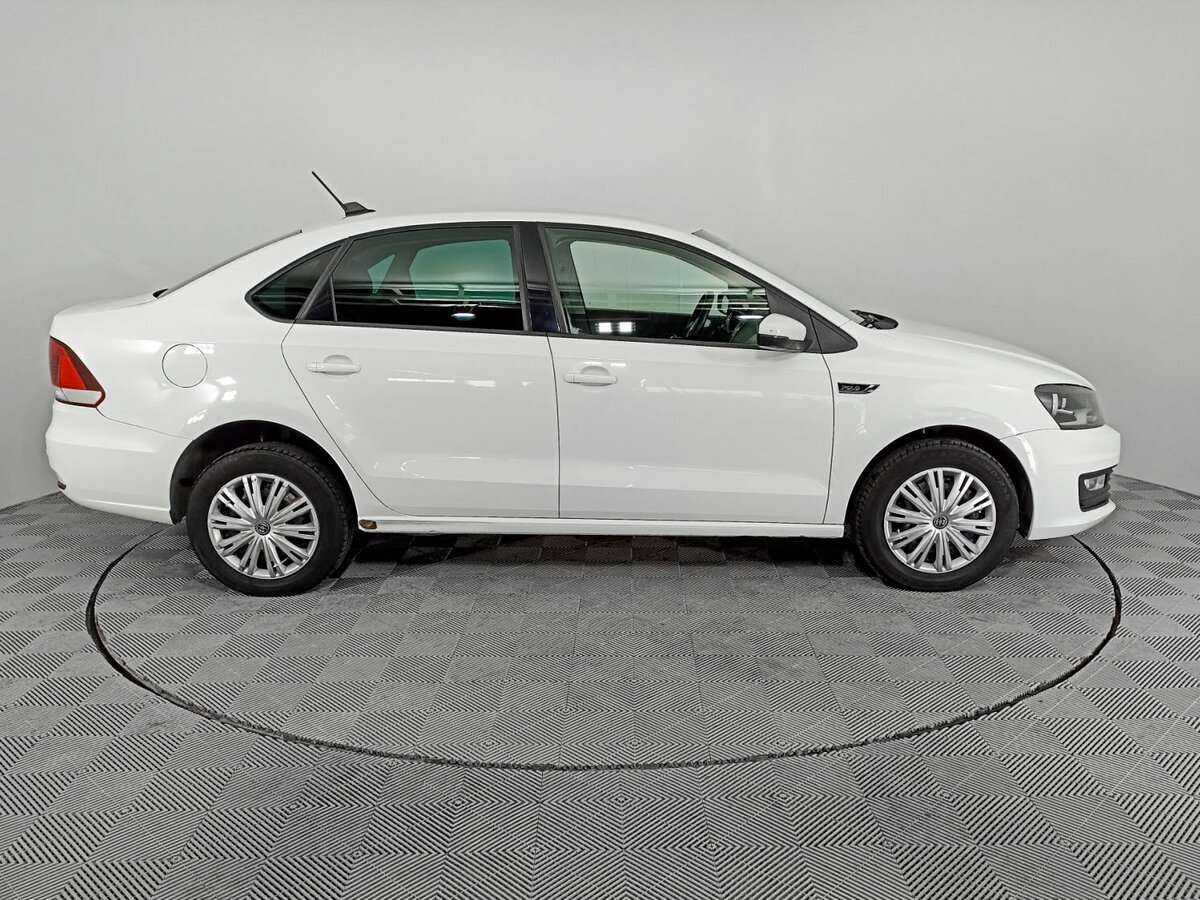 Volkswagen Polo 2018 года с пробегом. Фото: #3