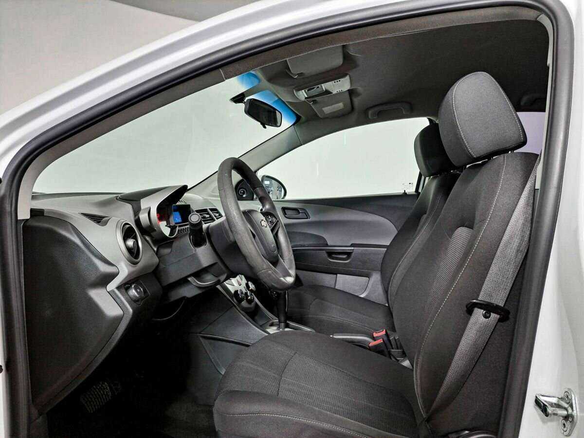 Chevrolet Aveo 2013 года с пробегом. Фото: #13