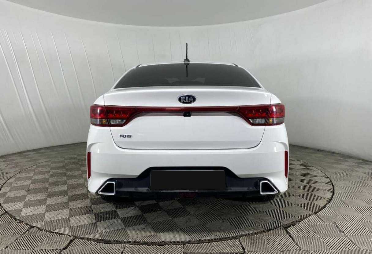 Kia Rio 2021 года с пробегом. Фото: #5