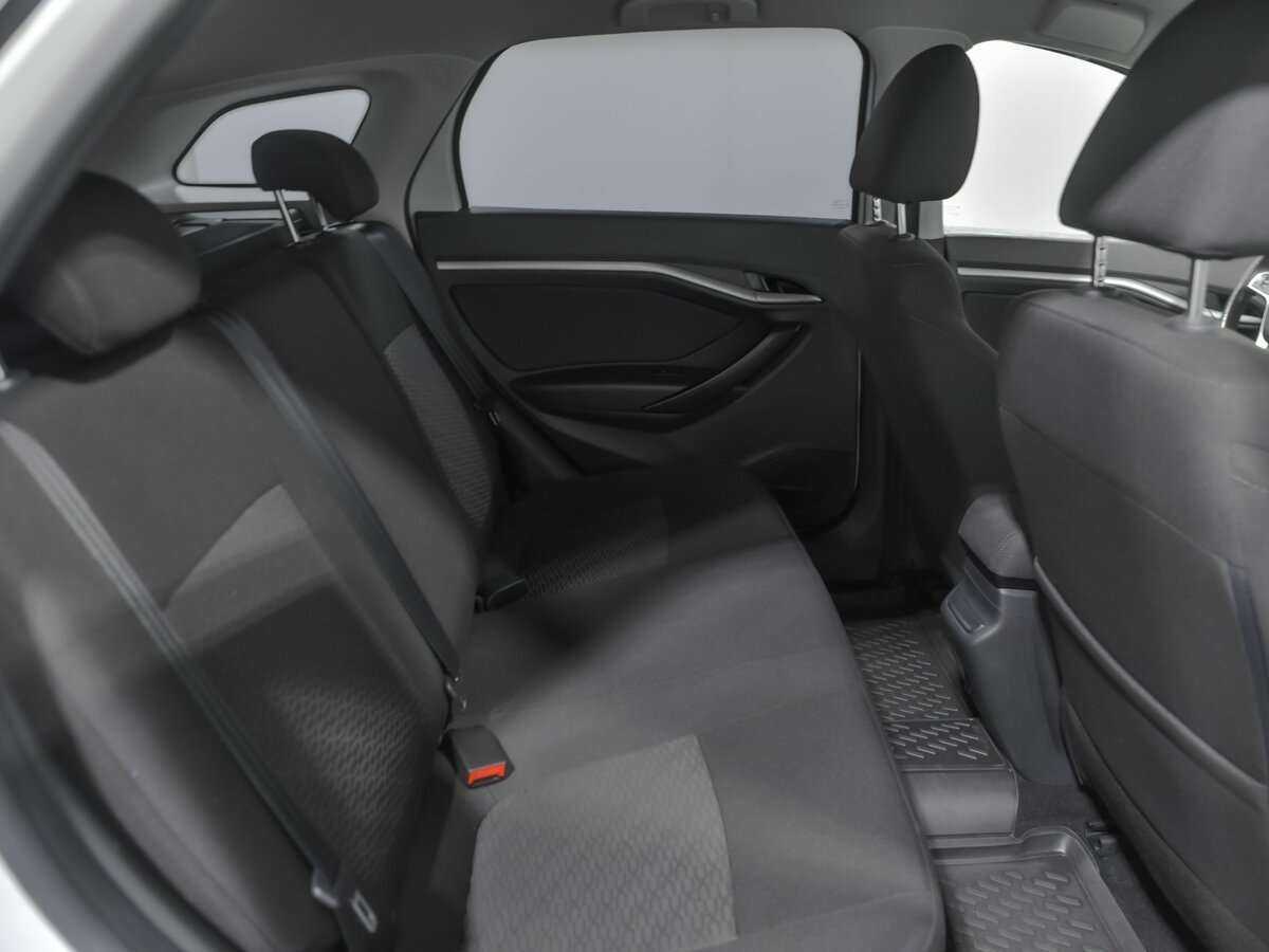 Lada (ВАЗ) Vesta 2020 года с пробегом. Фото: #11