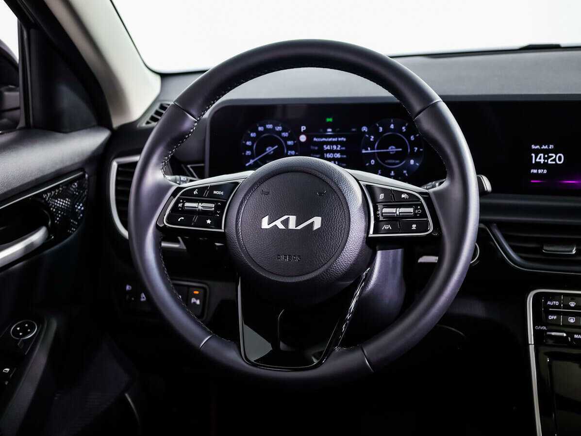 Kia Seltos 2023 года с пробегом. Фото: #9