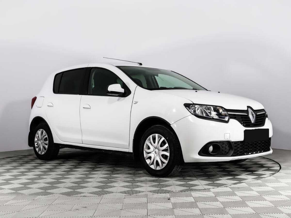 Renault Sandero 2017 года с пробегом. Фото: #2