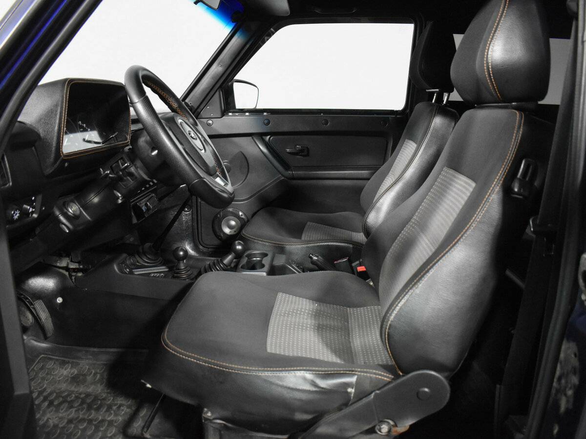 Lada (ВАЗ) 2121 (4x4) 2016 года с пробегом. Фото: #9