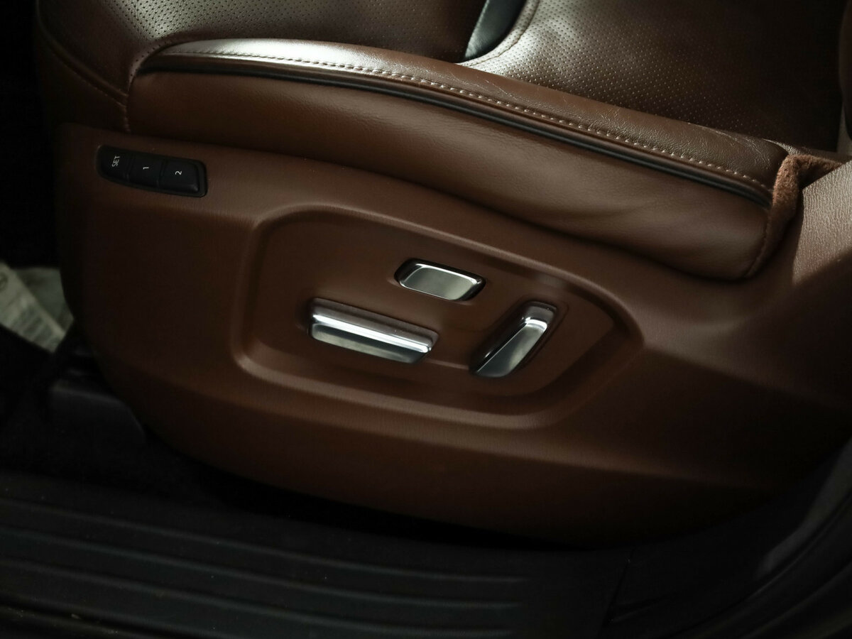 Mazda CX-9 2019 года с пробегом. Фото: #23