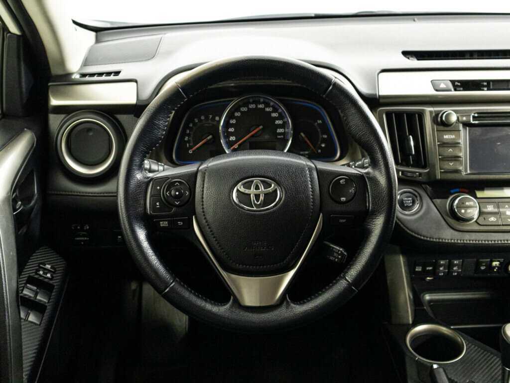 Toyota RAV4 2013 года с пробегом. Фото: #16