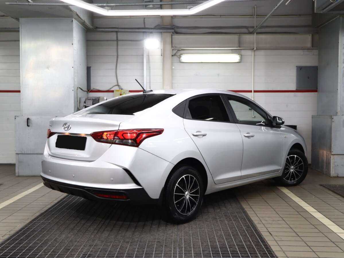 Hyundai Solaris 2021 года с пробегом. Фото: #3