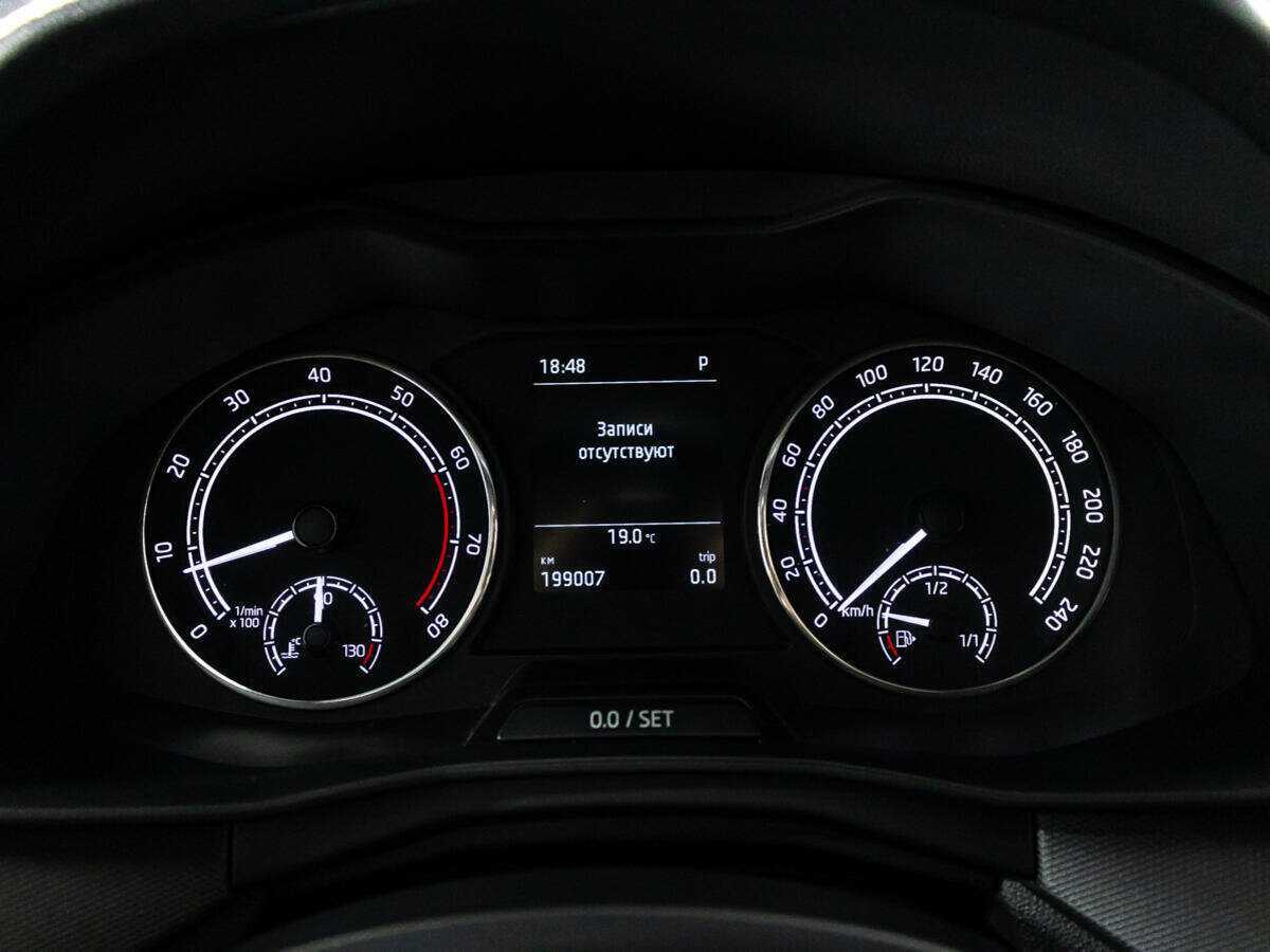 Skoda Rapid 2021 года с пробегом. Фото: #11