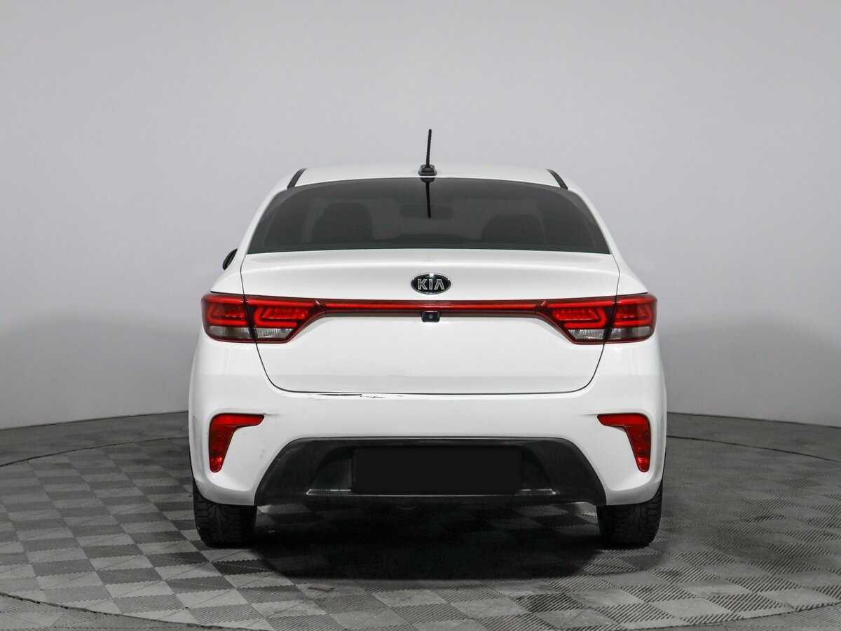 Kia Rio 2018 года с пробегом. Фото: #5