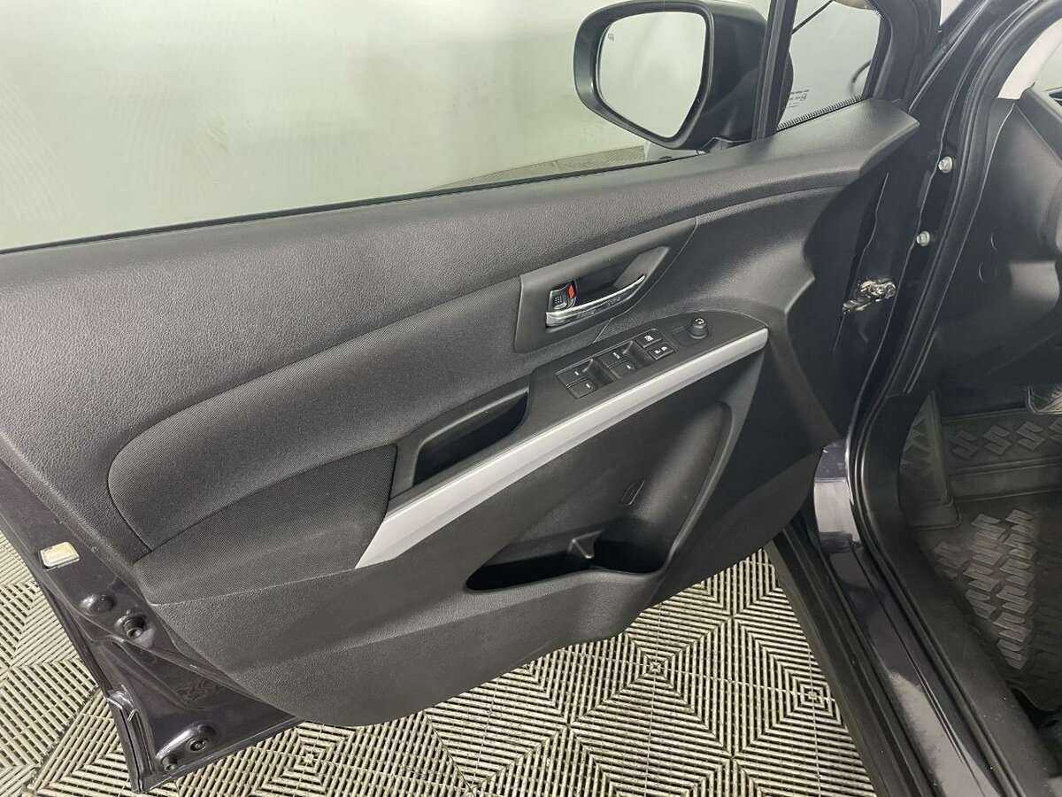 Suzuki SX4 2014 года с пробегом. Фото: #7