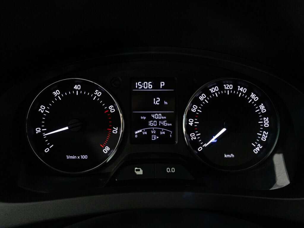 Skoda Rapid 2014 года с пробегом. Фото: #11