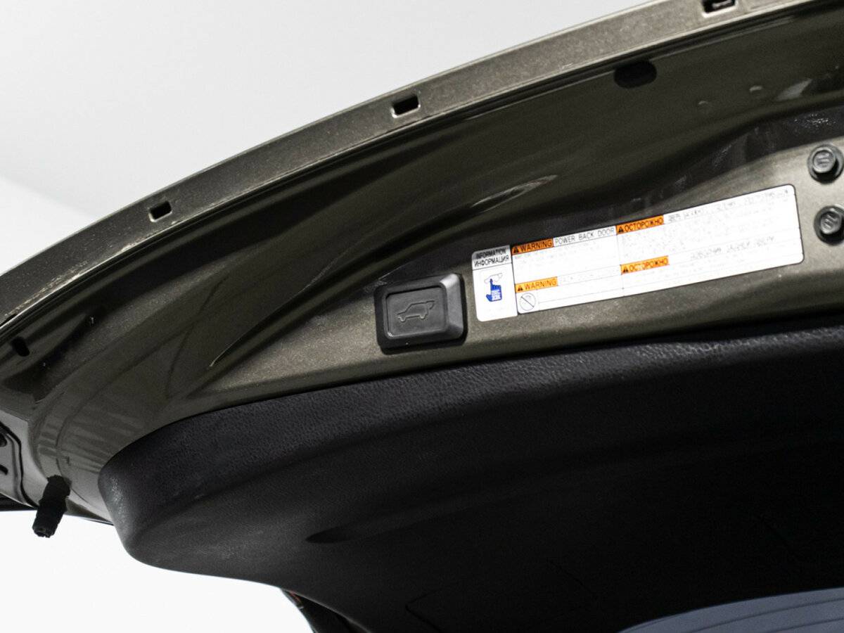 Toyota RAV4 2015 года с пробегом. Фото: #18