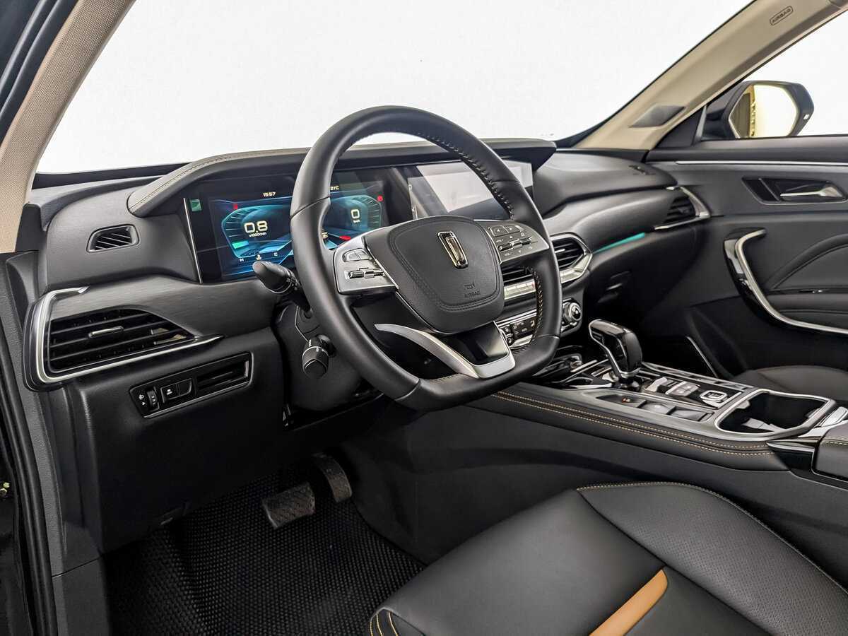 FAW Bestune T77 2022 года с пробегом. Фото: #14