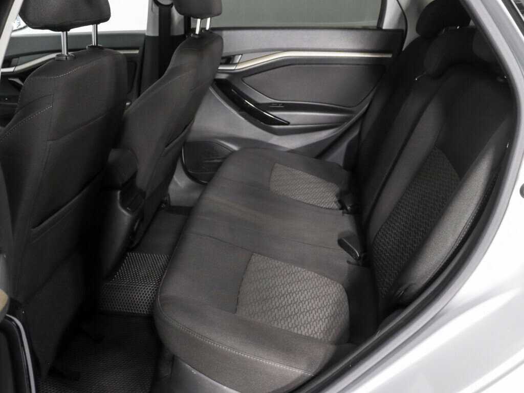 Lada (ВАЗ) Vesta 2018 года с пробегом. Фото: #7