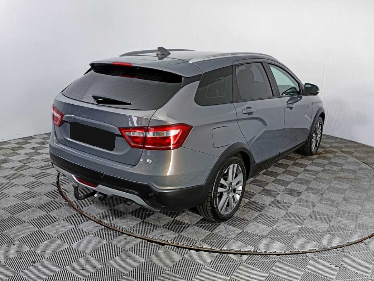 Lada (ВАЗ) Vesta 2017 года с пробегом. Фото: #4