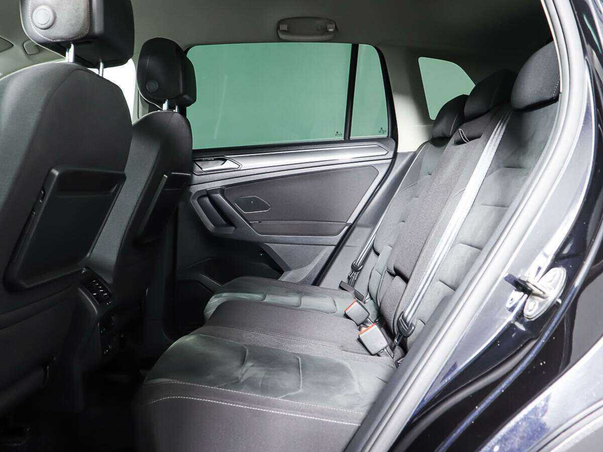 Volkswagen Tiguan 2018 года с пробегом. Фото: #9