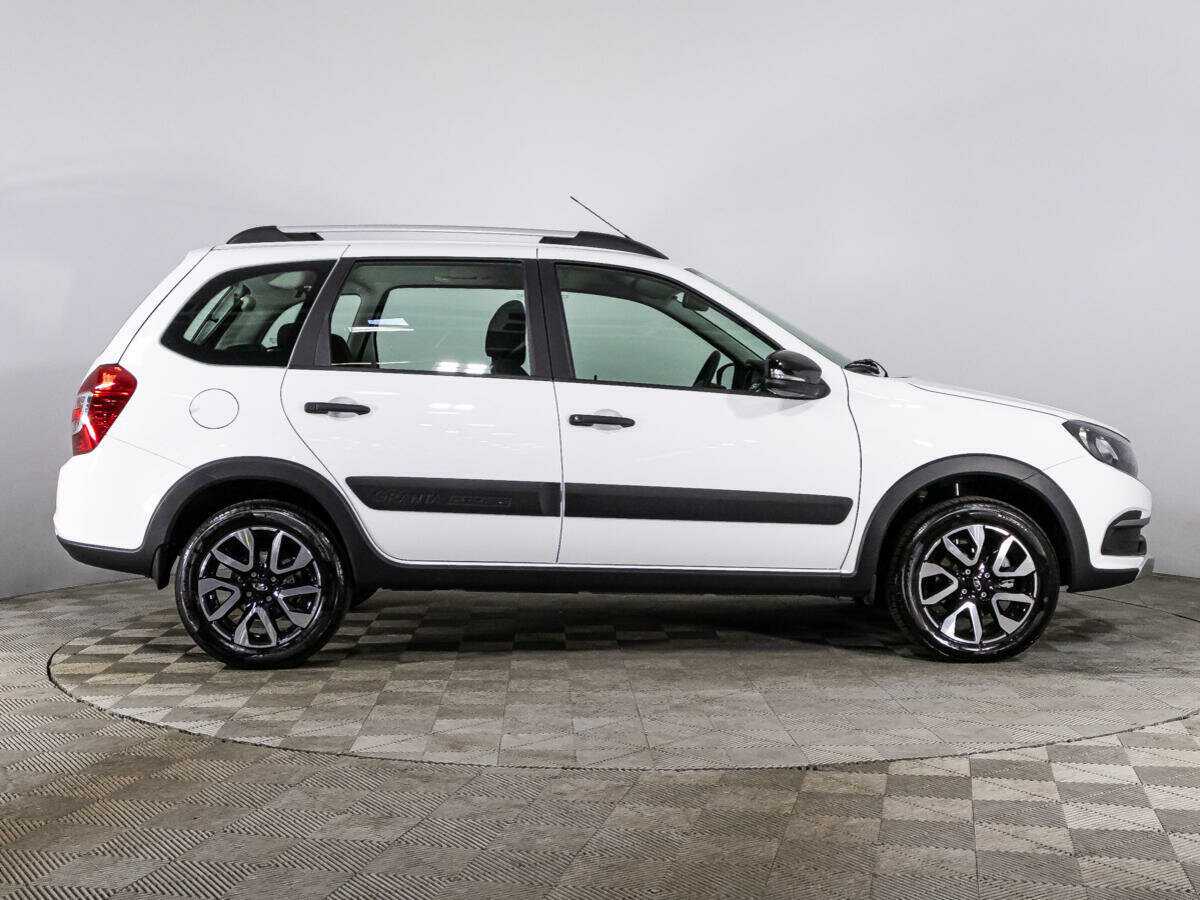 Lada (ВАЗ) Granta 2023 года с пробегом. Фото: #3