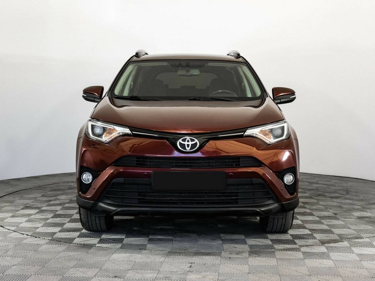 Toyota RAV4 2017 года с пробегом. Фото: #1