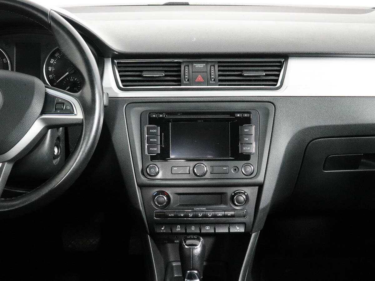 Skoda Rapid 2014 года с пробегом. Фото: #11