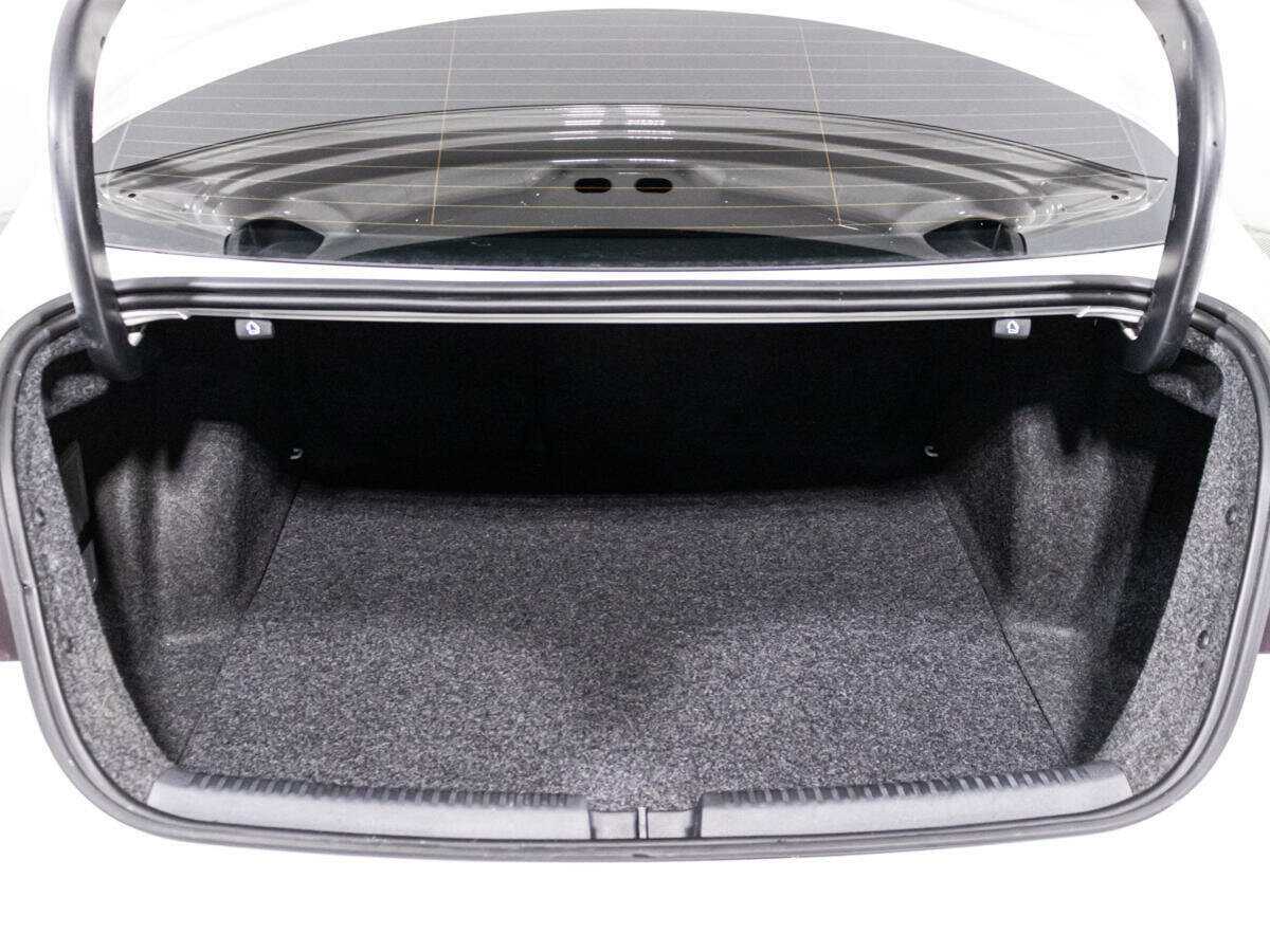 Volkswagen Jetta 2015 года с пробегом. Фото: #14