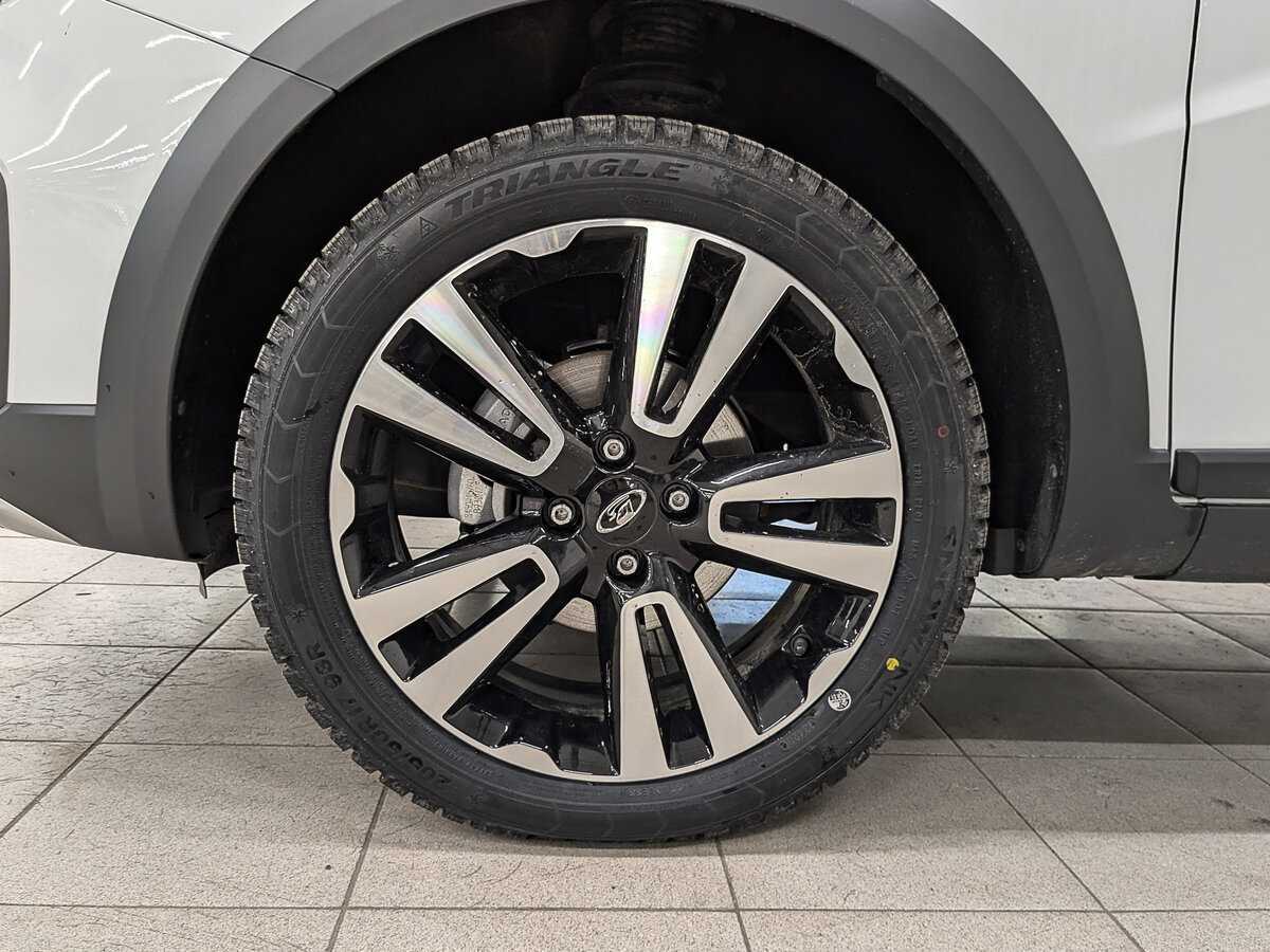 Lada (ВАЗ) Vesta 2024 года с пробегом. Фото: #11