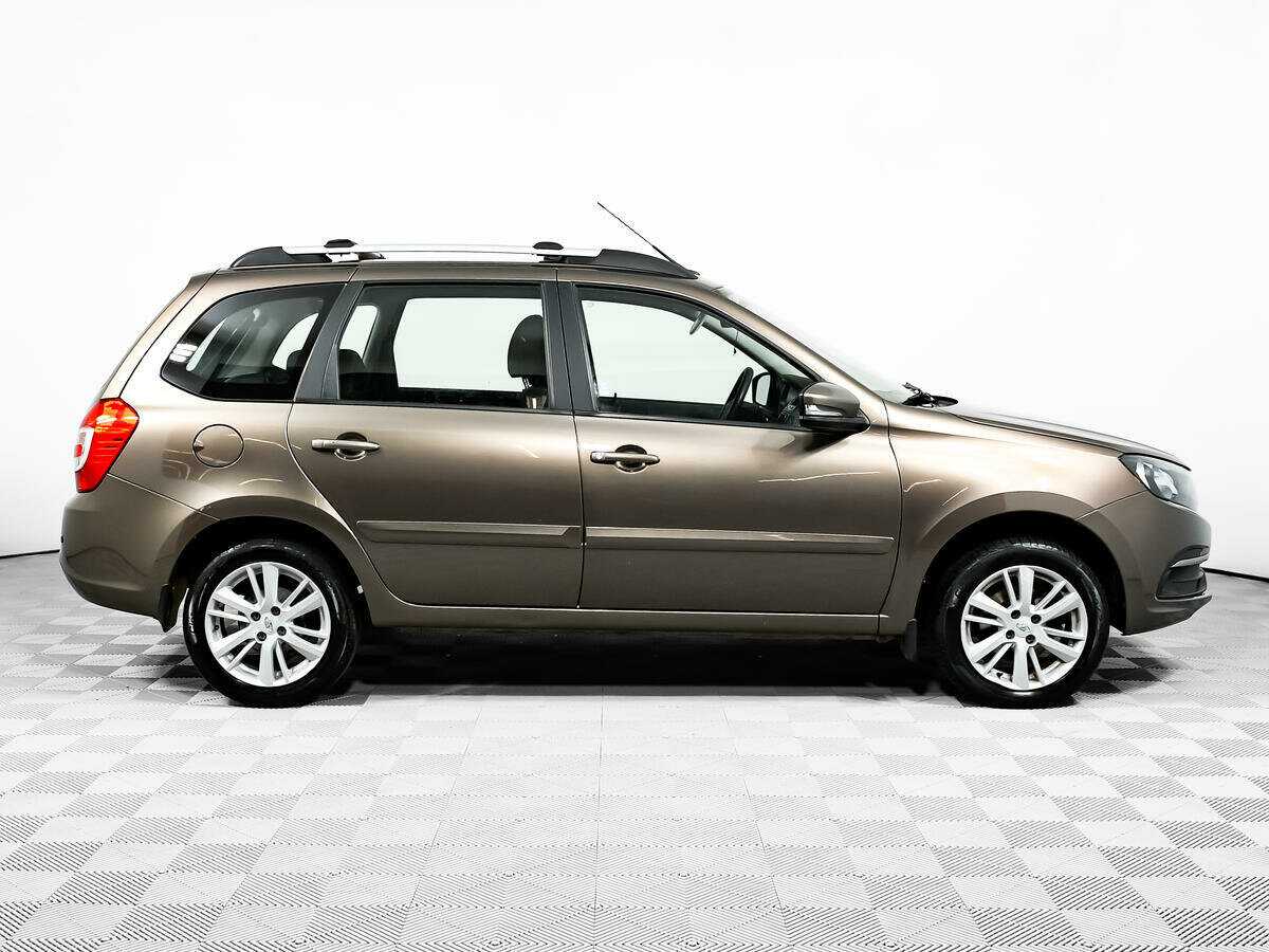 Lada (ВАЗ) Granta 2022 года с пробегом. Фото: #3