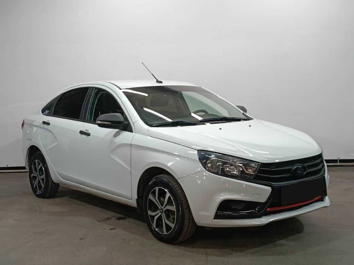 Lada (ВАЗ) Vesta 2016 года с пробегом. Фото: #2