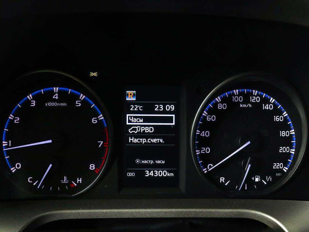 Toyota RAV4 2017 года с пробегом. Фото: #9